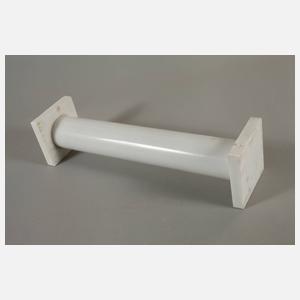 Vier kleine Marmorsäulen