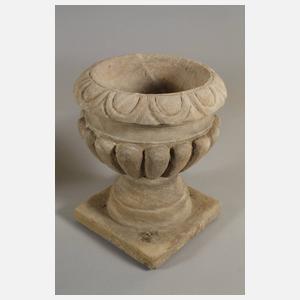 Paar Gartenvasen Sandstein