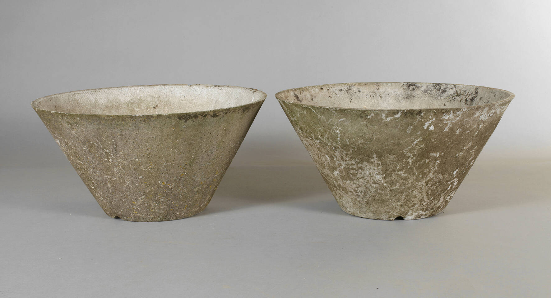 Zwei Pflanzgefäße Willy Guhl