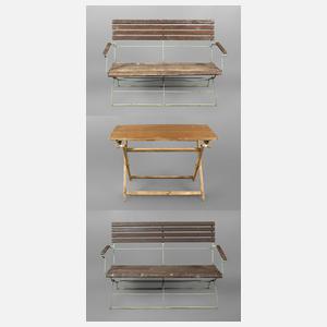 Paar Gartenbänke mit Armlehnen