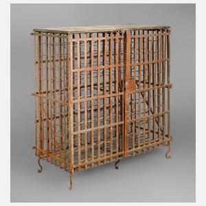 Außergewöhnlicher Weinkäfig