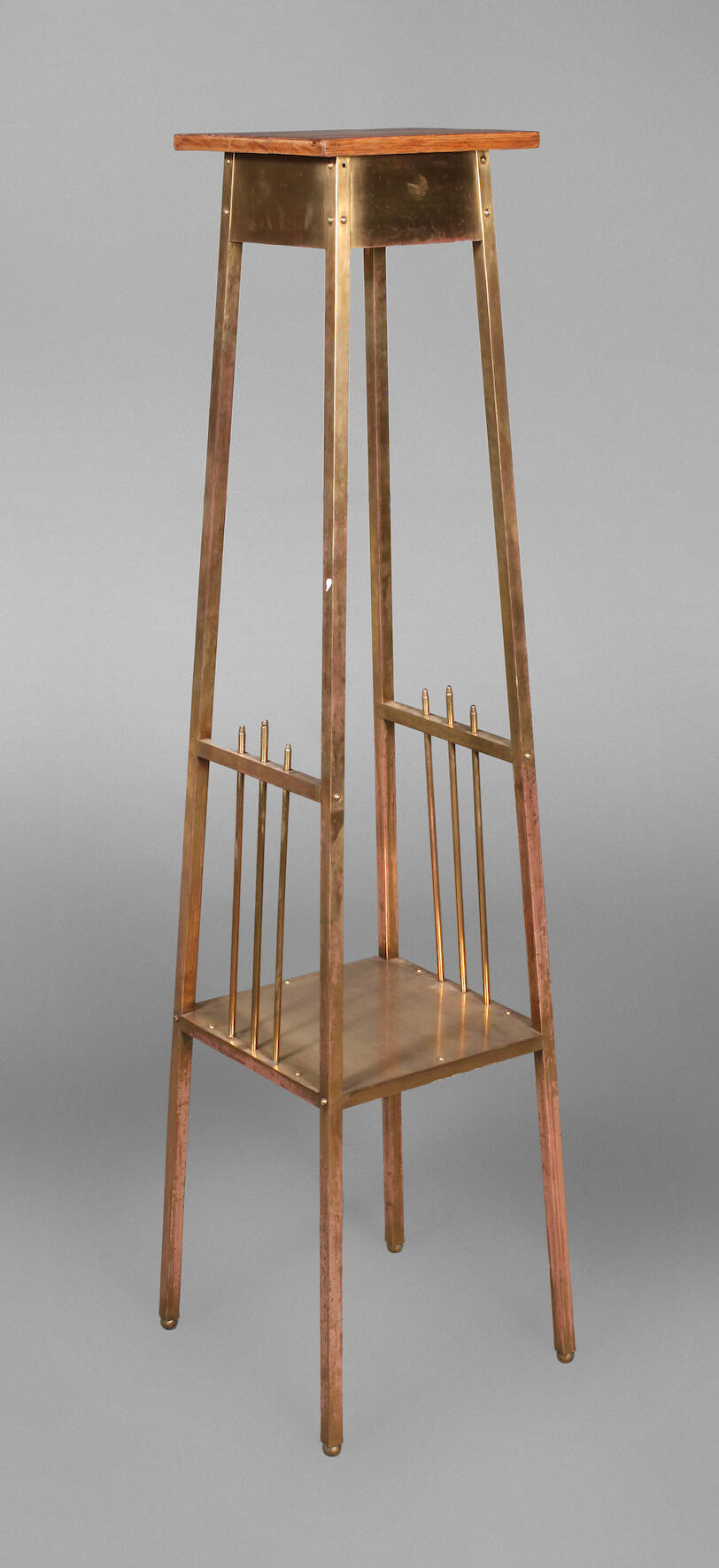 Großes Jugendstil-Postament