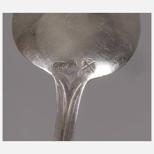 Sechs Jugendstil-Dessertlöffel mit Tulpenmotiv