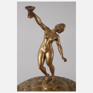 Große außergewöhnliche Weinbowle