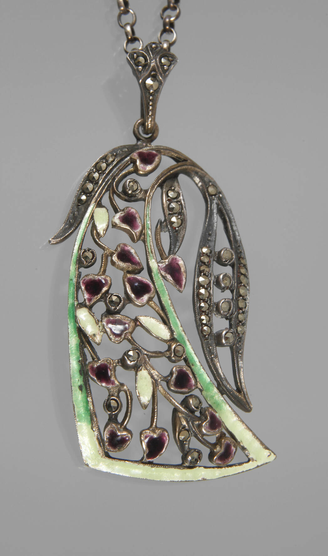 Jugendstil-Anhänger
