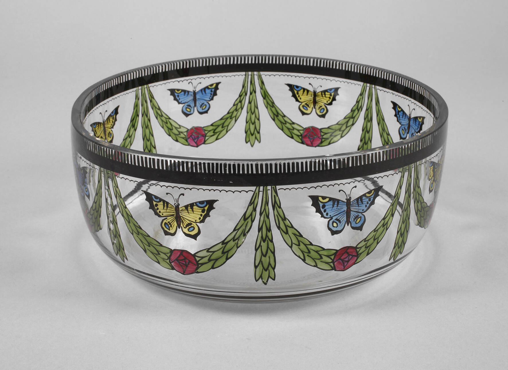 Steinschönau Schale Schmetterlingsdekor