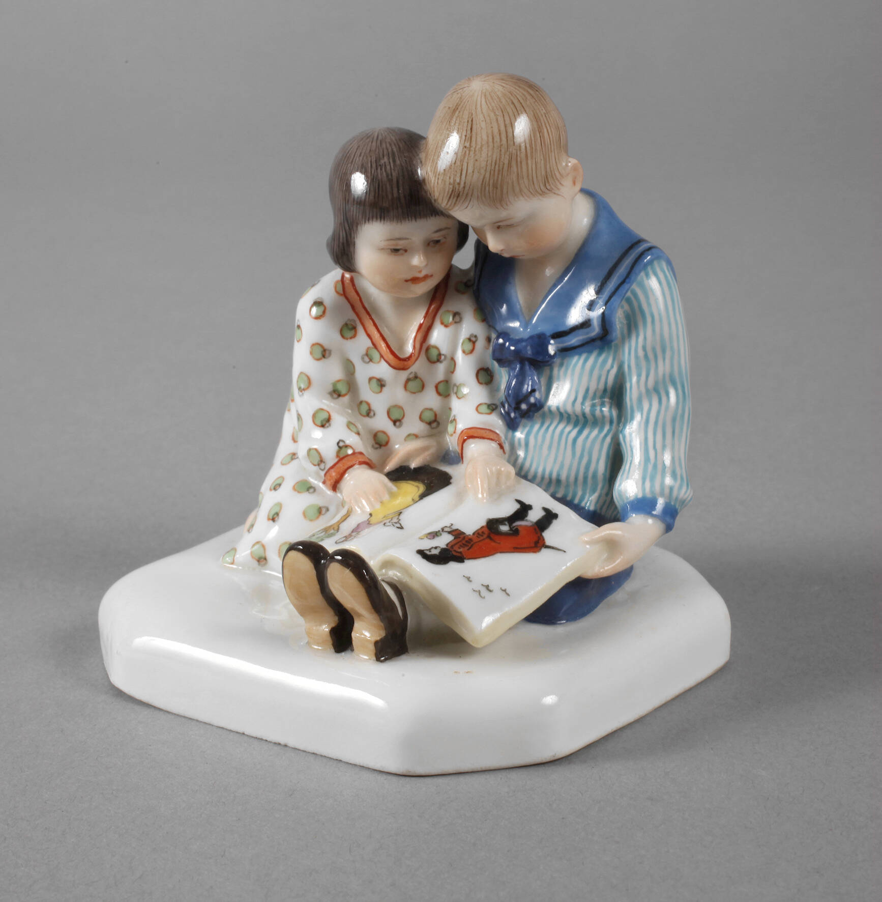 Meissen "Kinder mit Bilderbuch"