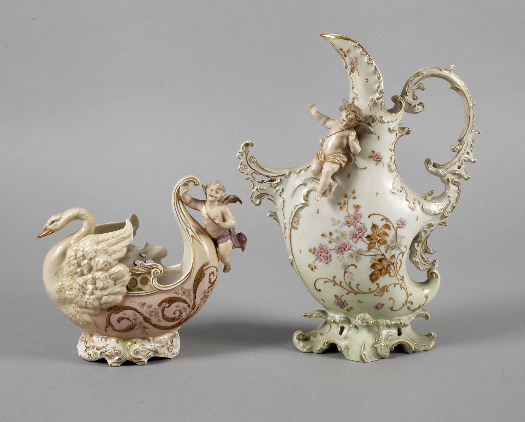 Thüringen zwei figürliche Vasen