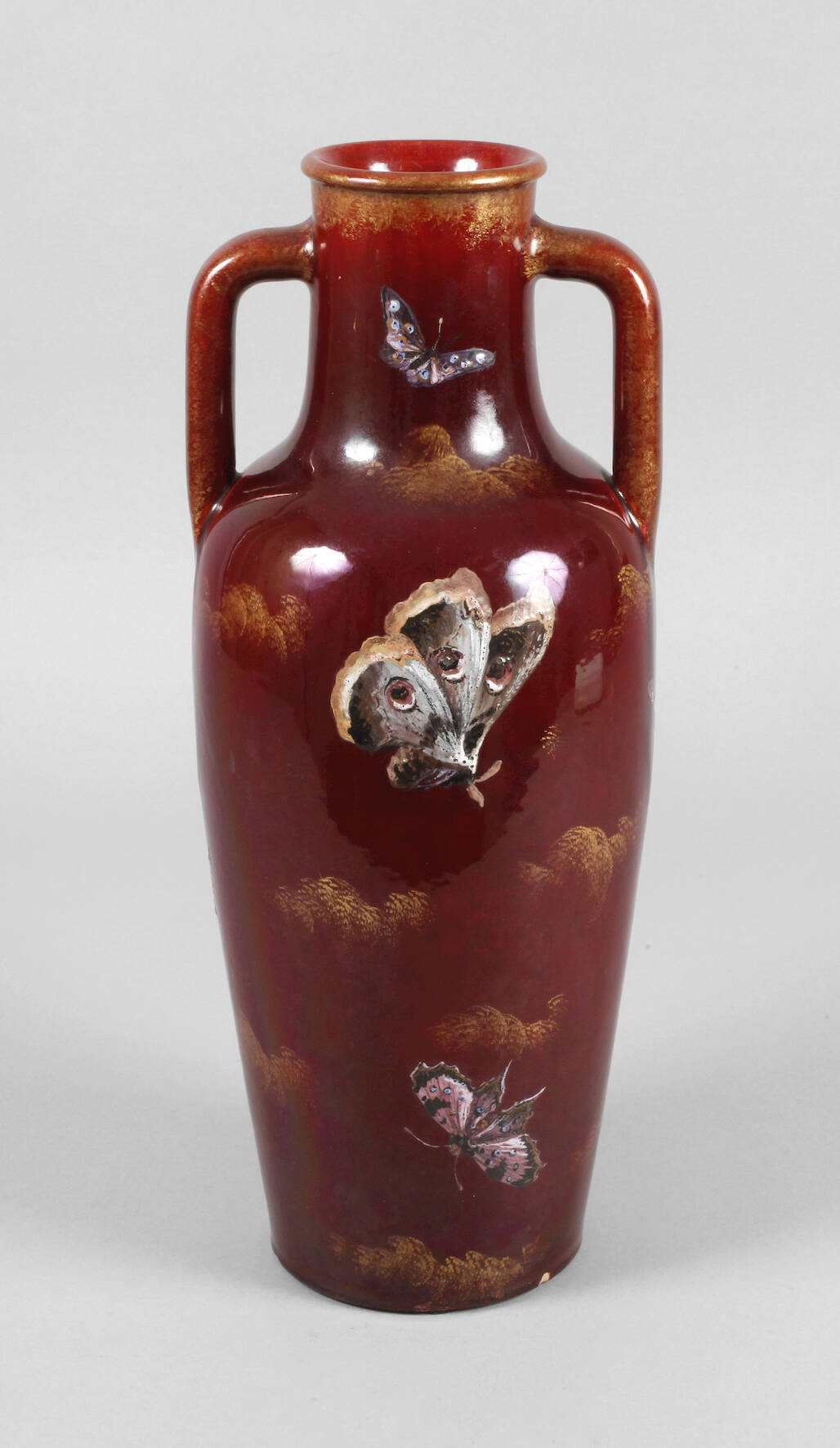 Clement Massier Vase Schmetterlingsdekor