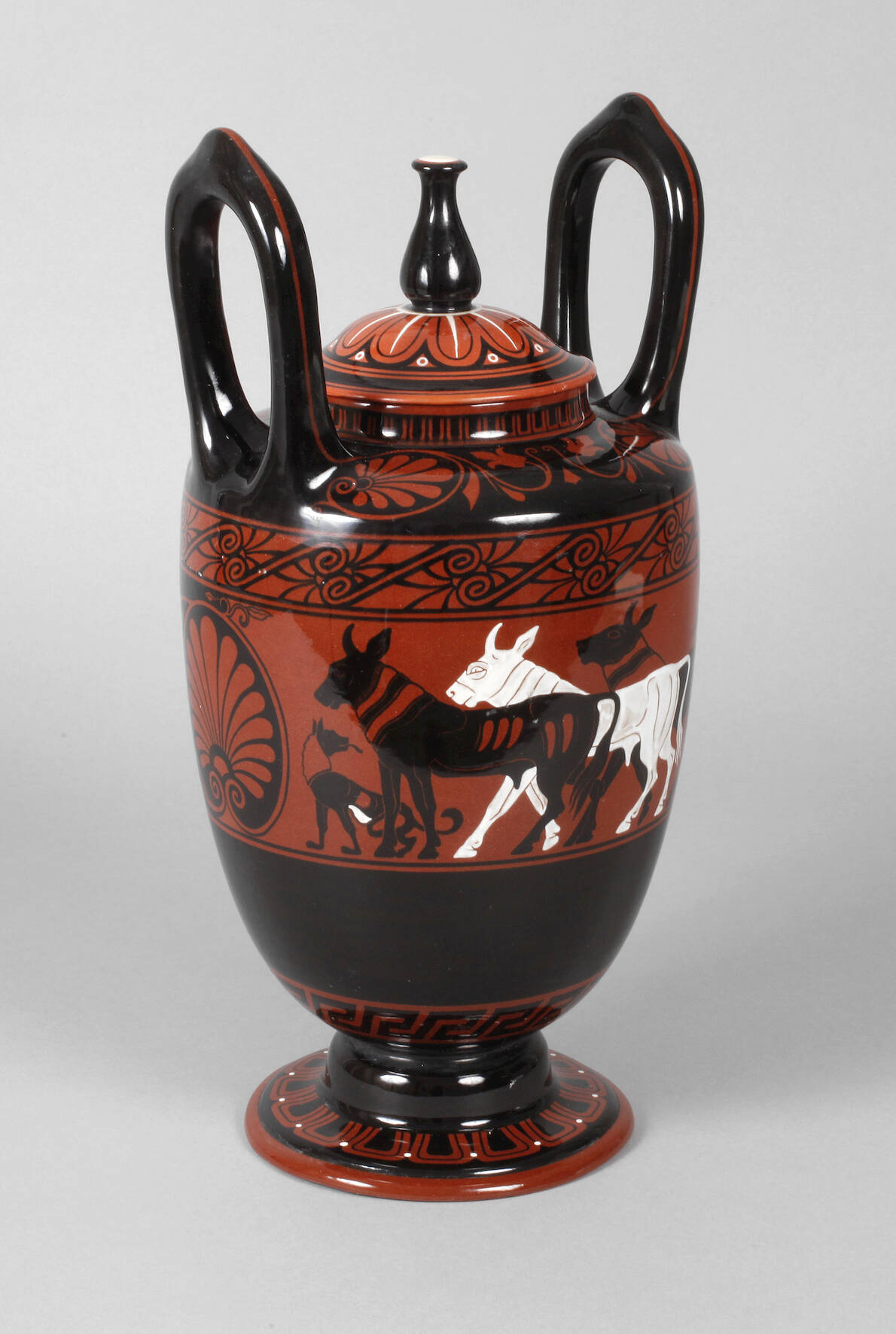 Cadinen prunkvolle Deckelvase Antikenrezeption