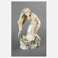 Übergroße figürliche Jardiniere111