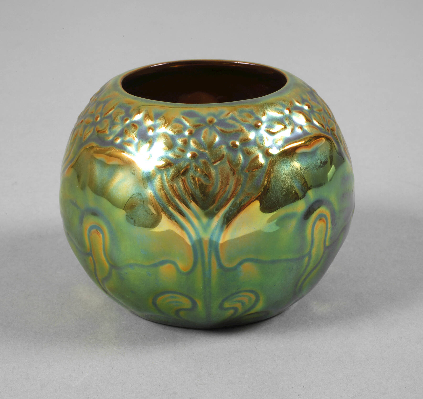 Zsolnay Pécs/Ungarn kleine Kugelvase