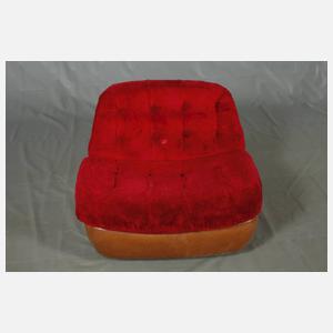 Sieben Loungesessel DDR-Design