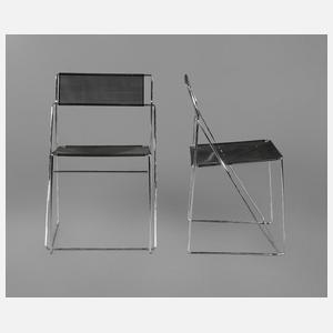 Paar X-Line Stühle Niels Jørgen Haugesen