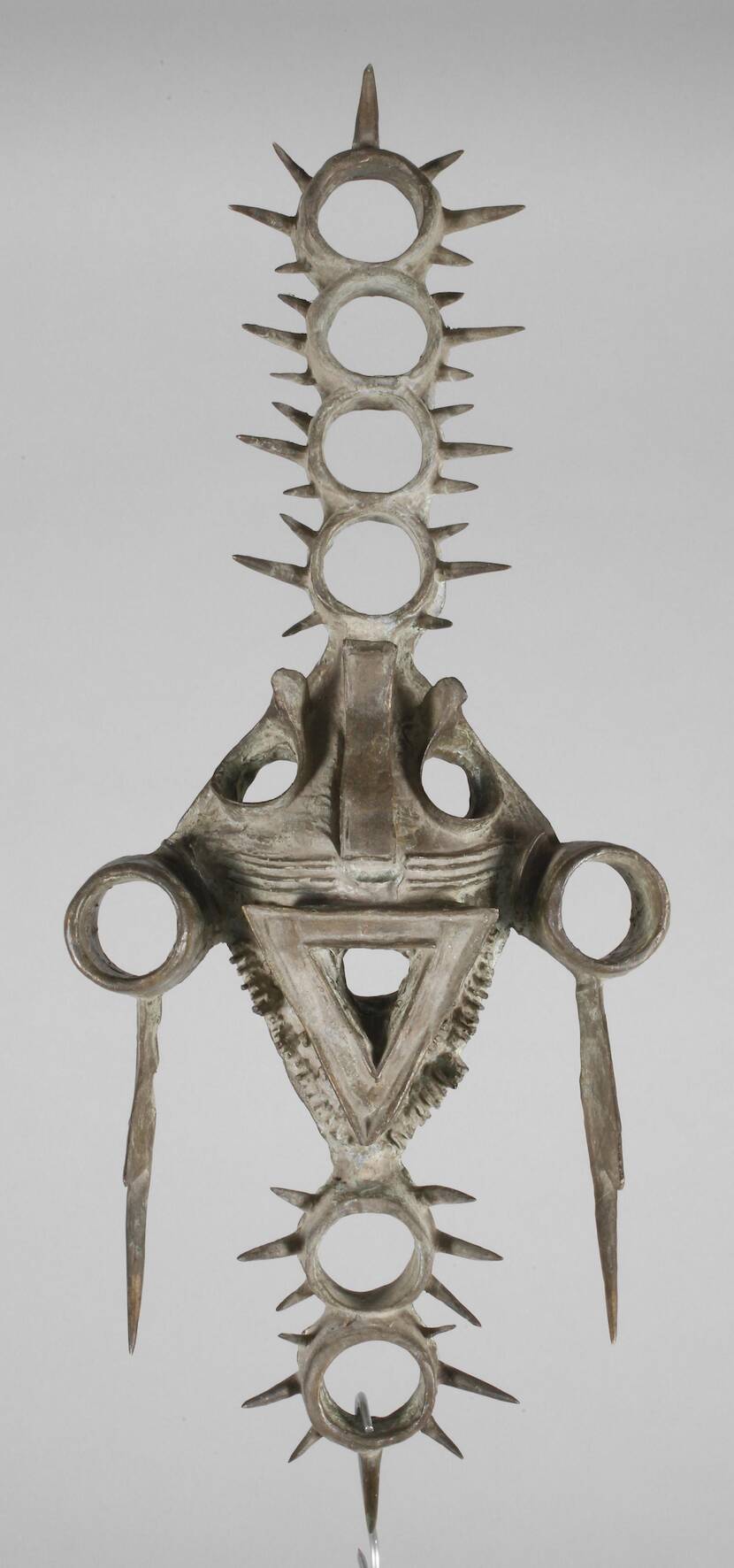 Modernes Bronzerelief