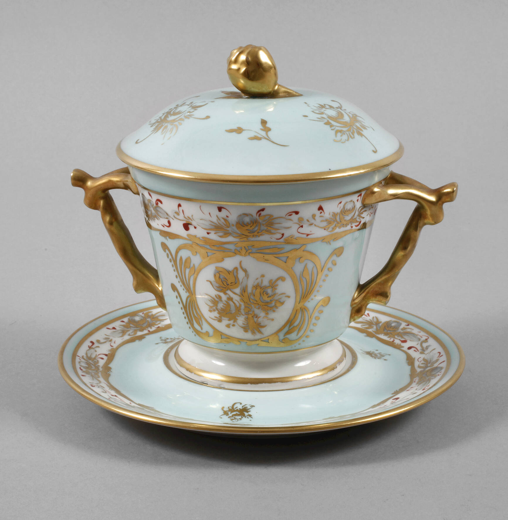 Frankreich große Deckeltasse mit Goldmalerei