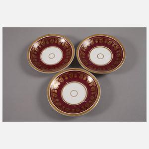 Böhmen Restservice mit Purpurfond und Goldmalerei