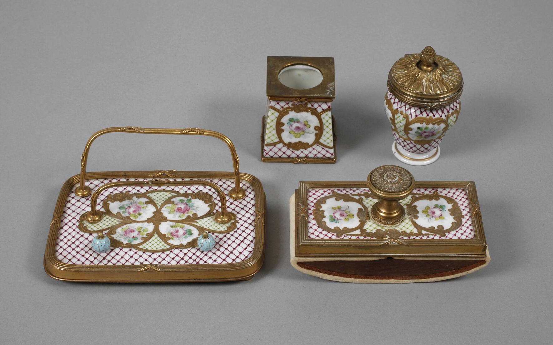 Frankreich Schreibzeug mit Messingmontur