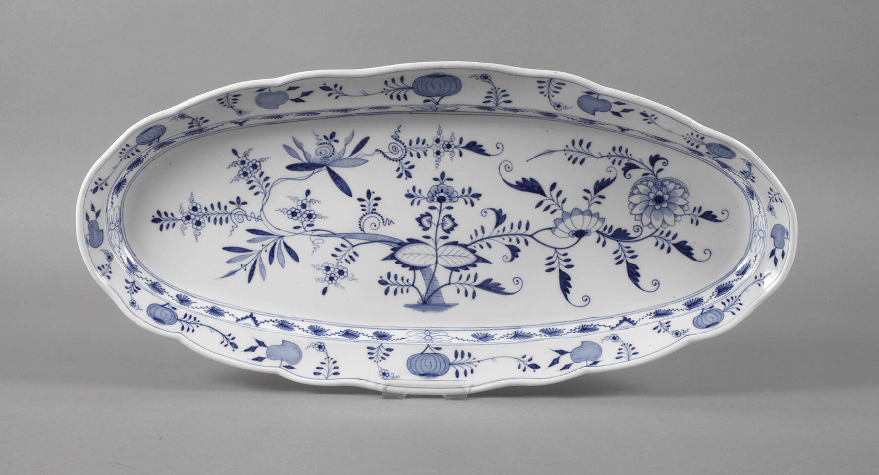 Meissen Fischplatte Zwiebelmuster