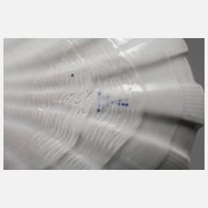 Meissen sechs kleine Muschelschalen "Zwiebelmuster"