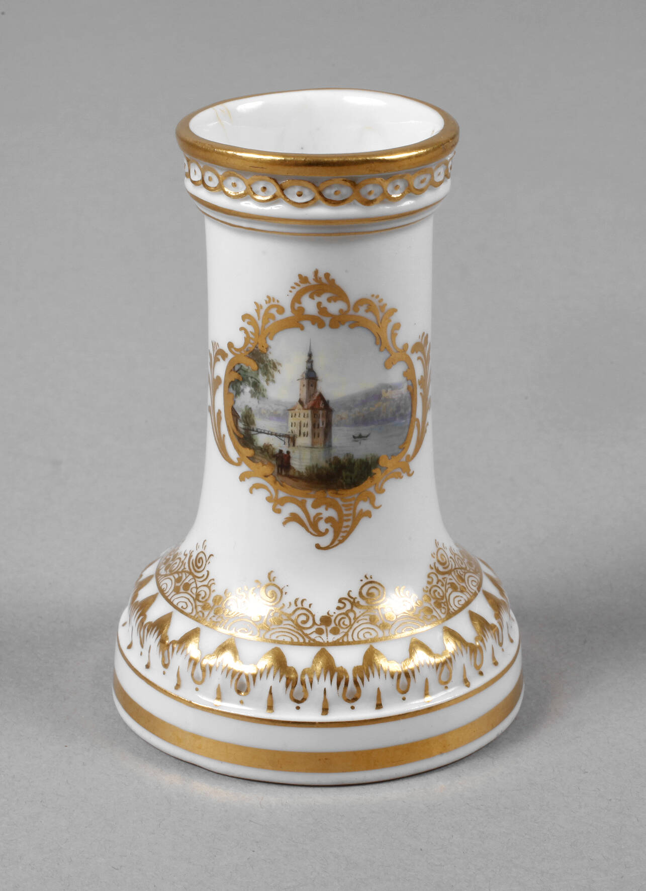 Meissen kleine Vase Ansicht Schwarzwasserstelz