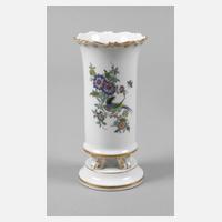 Meissen Fußvase "Indische Blumenmalerei mit Vogel"111