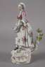 Meissen "Schäferin mit Blumen"