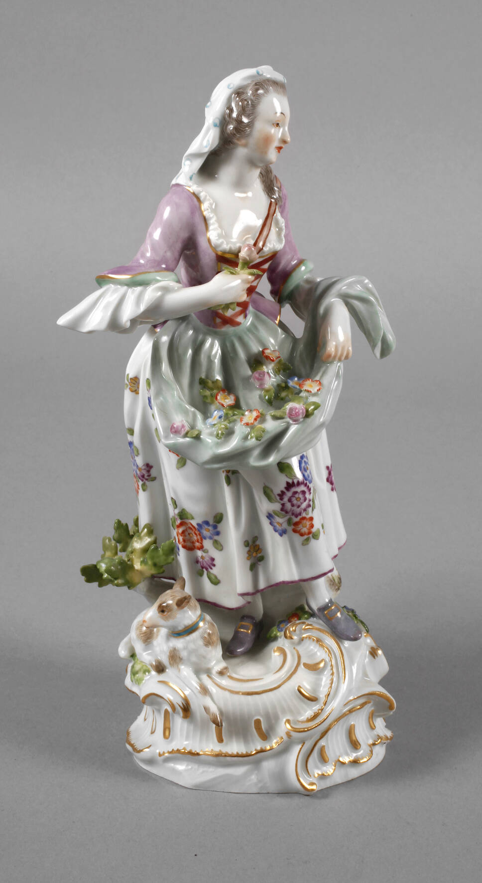 Meissen "Schäferin mit Blumen"