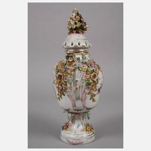 Sitzendorf Potpourri-Vase mit Blütenbesatz