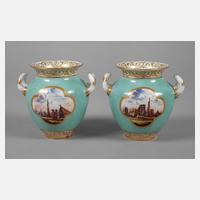 Paar kleine Vasen mit Kauffahrteiszenen111