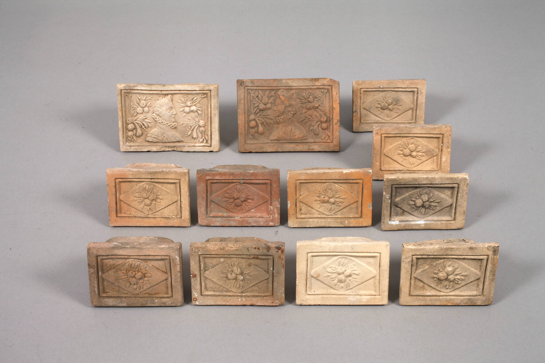 Konvolut Renaissance-Kacheln