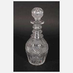 Drei Klarglaskaraffen