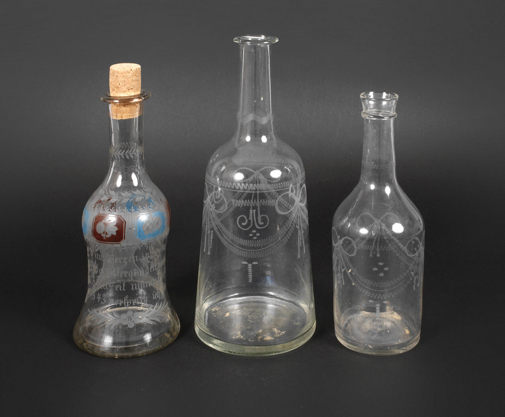 Drei Biedermeierkaraffen