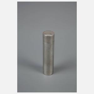 Zwei Pillendosen und ein Wappen Silber