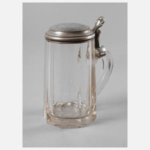 Bierkrug mit Silberdeckel