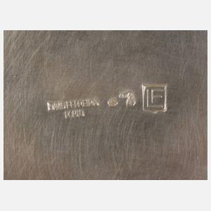 Silber Deckeldose als Trommel