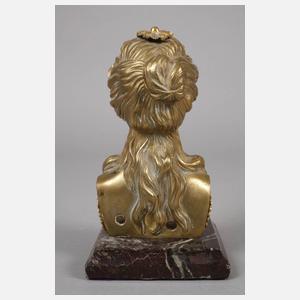 Klassizierende Büste