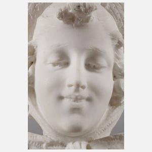 Große Büste einer Biedermeierdame