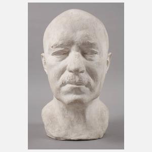 Theodor Georgii, Josef Hoffmann?