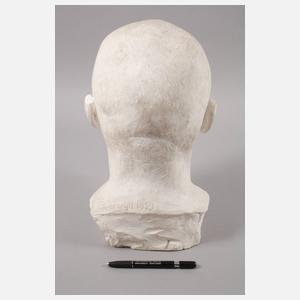 Theodor Georgii, Josef Hoffmann?