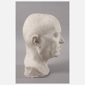 Theodor Georgii, Josef Hoffmann?