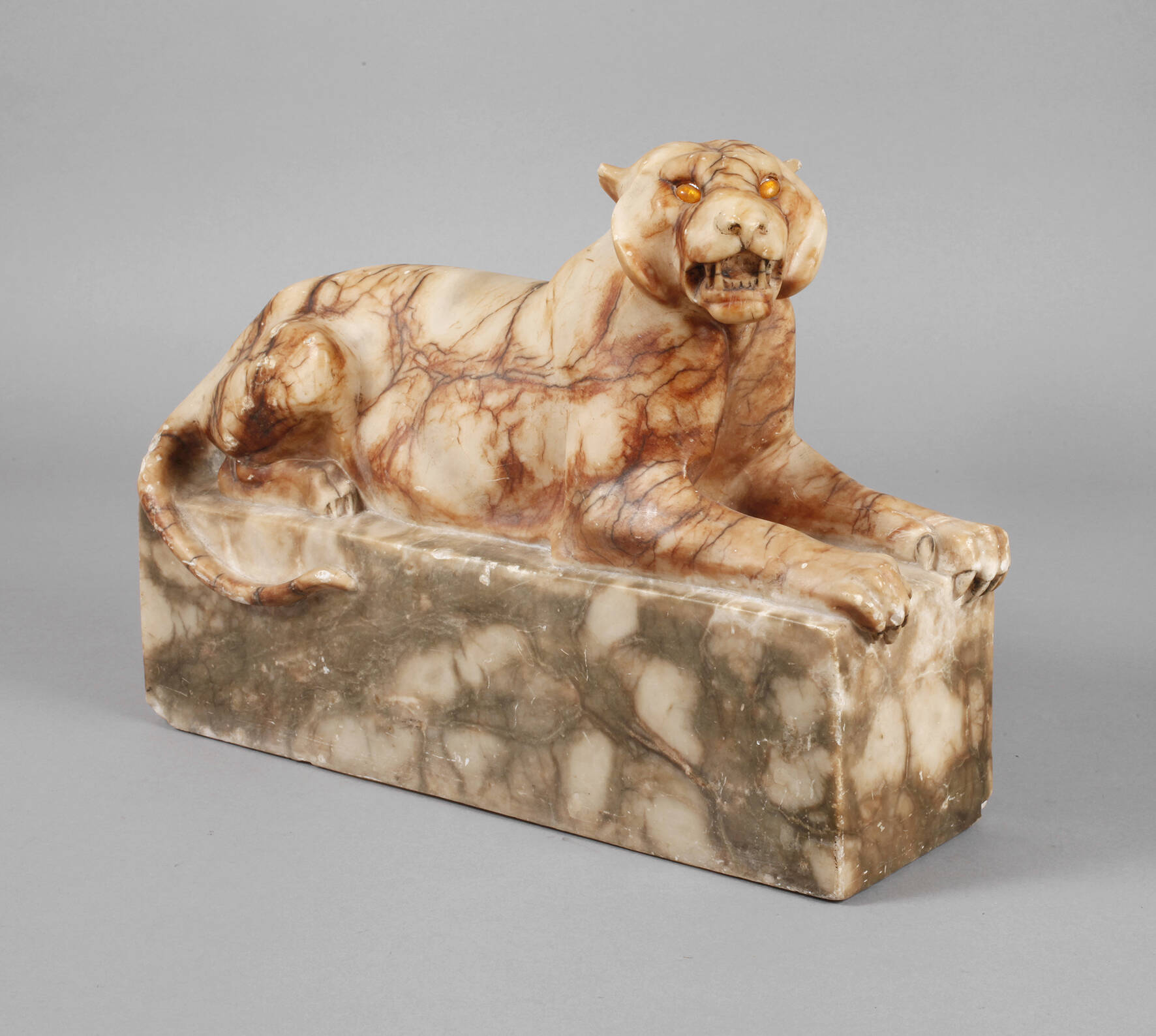 Paul Zeiller, liegender Tiger