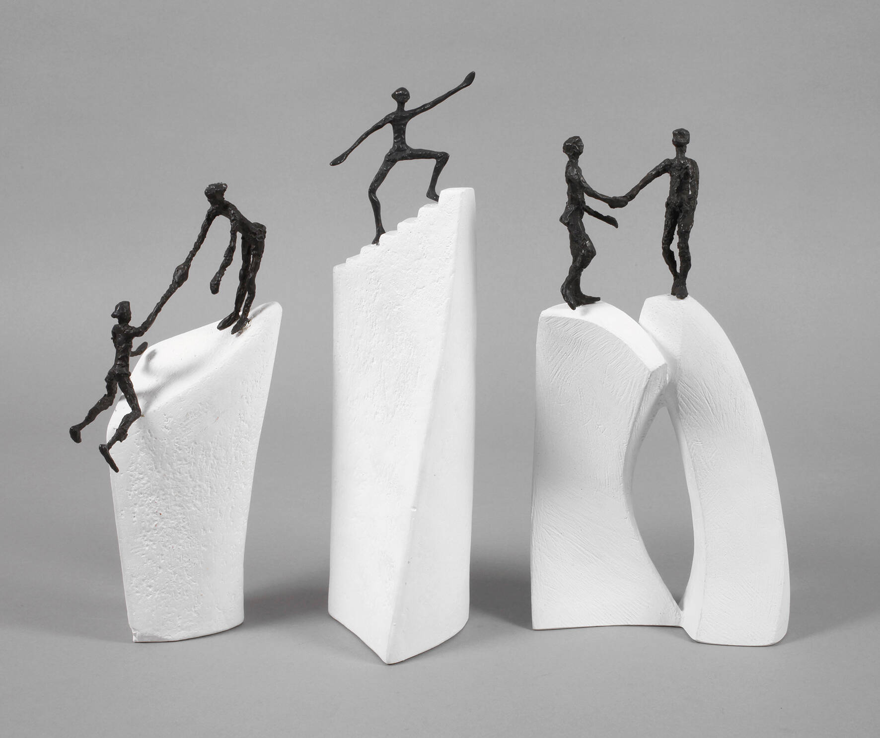 Drei moderne Skulpturen