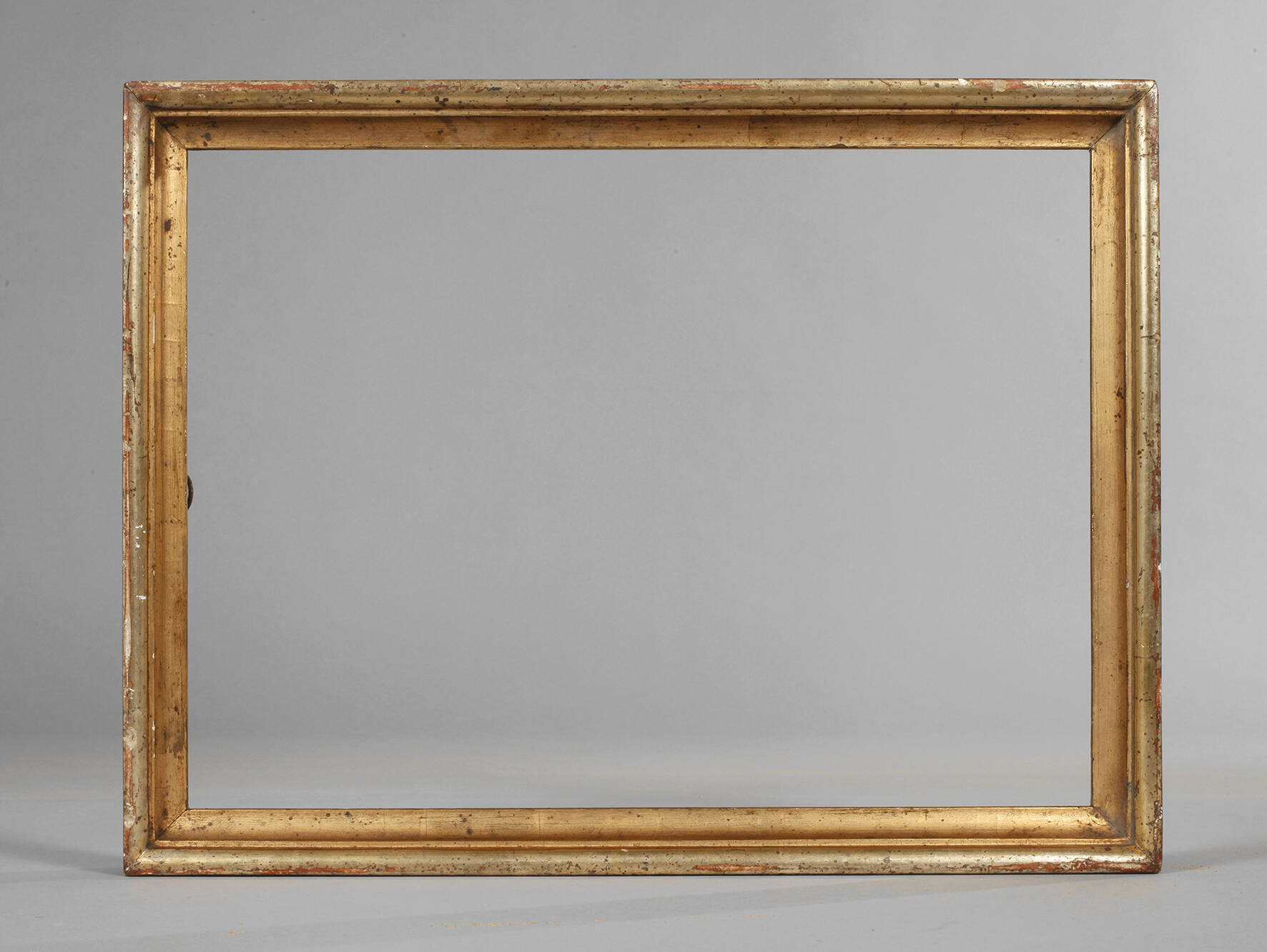 Schlichte Goldleiste