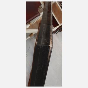 Großer ebonisierter Rahmen