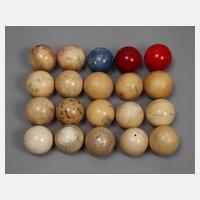 Zwanzig Billardkugeln111