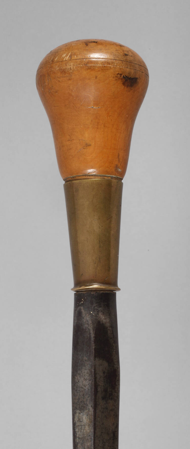 Historisches Sattlerwerkzeug