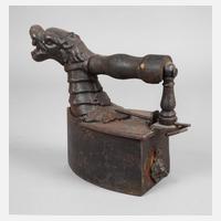 Historisches Bügeleisen111