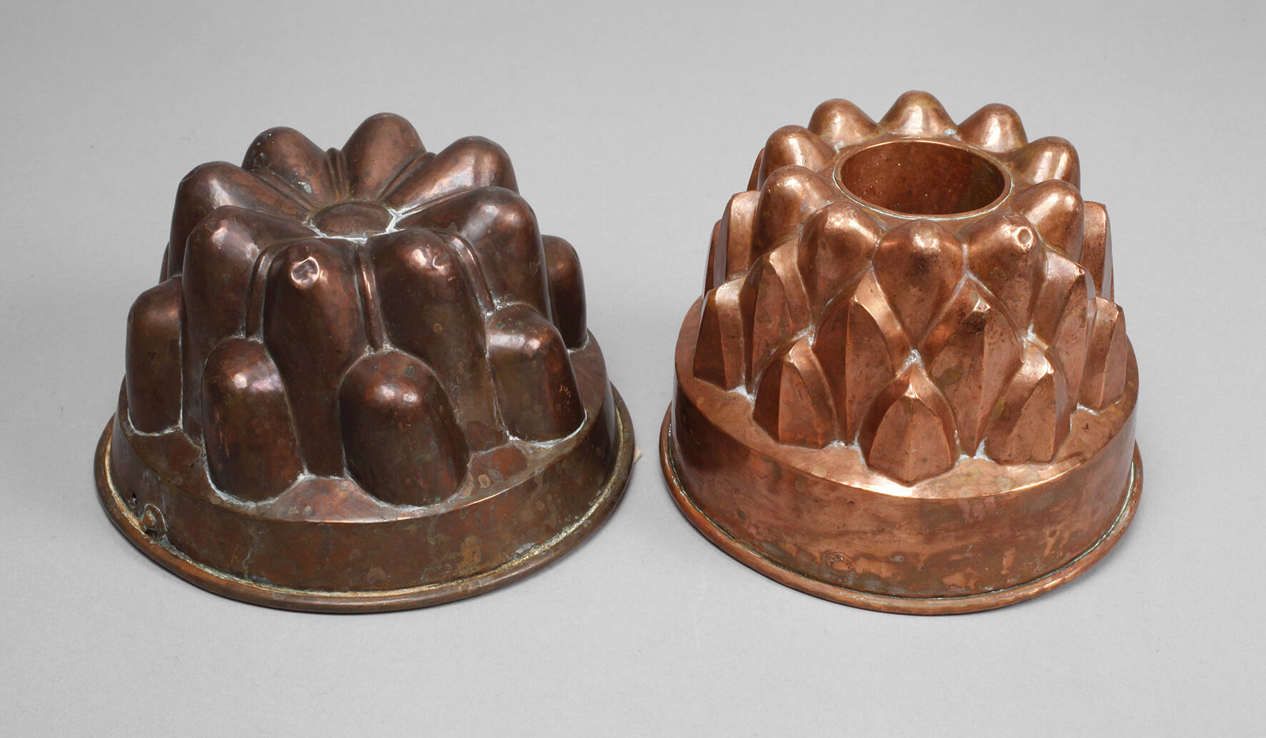 Zwei Kupferformen
