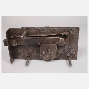 Gotisches Türschloss